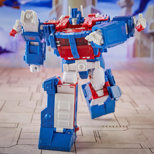 Ultra Magnus Transformers Commander Class Studio Series 86-21 Takara Tomy