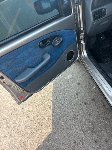 Imagem 2 de 11 de Fiat Palio 1998 1.0 Edx 5p