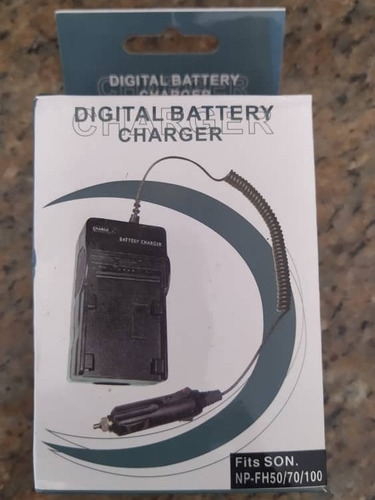 Imagen 1 de 7 de Cargador Batería Cámara Sony Para Carro Y Casa Np-h50-70-100