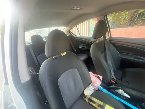 Nissan Versa 1.6 Drive At