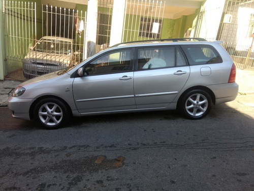Toyota Corolla Fielder Ano 2005