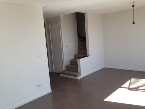 Casa A La Venta Condominio Pie Andino, Vende Dueño Directo.