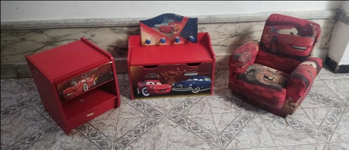 Juego De Sillón, Baúl, Mesa De Luz Y Perchero Rayo Mcqueen