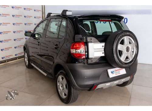 Volkswagen Crossfox 1.6 MI 8V FLEX 4P MANUAL