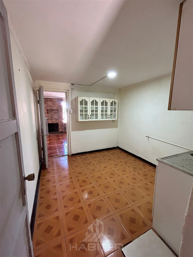 Casa En Venta De 3 Dorm. En Curicó