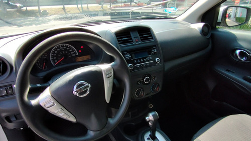 Imagen 7 de 10 de Nissan Versa 2018 1.6 Sense At