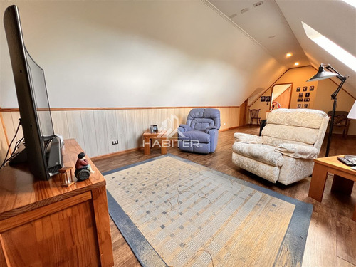 Vende Gran Casa En Puerta De Alcalá 6 Dormitorios - 4 Baños