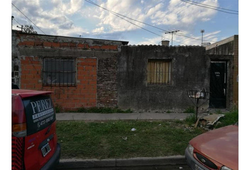 Imagen 2 de 3 de Casa En Venta 4