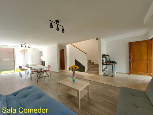 Casa En Condominio En Col. Del Valle / 282m2