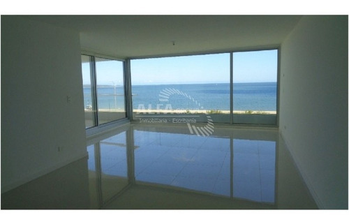 Primera Linea Al Mar-ref:825