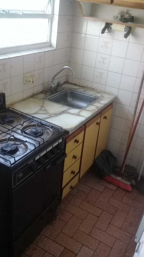 Imagen 8 de 14 de Departamento 2 Ambientes Amoblado Gascon Y Corrientes