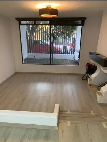 Casa Iluminada Venta Súper Céntrica En La Parte Baja Las Alamedas