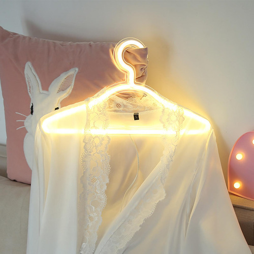 Colgador De Tela Led Percha De Ropa Con Luz Led Fácil De Con