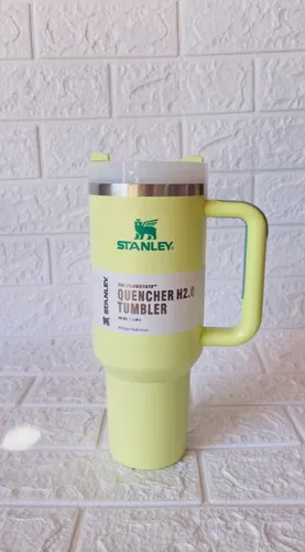 Vaso Stanley Quencher H2.0 Flowstate 1.18lt 40.0z