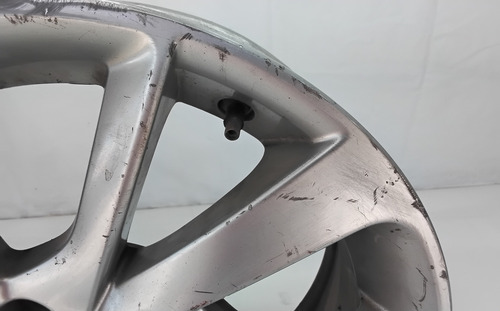 Rin #16 Nissan Sentra 2013-19 Original 2 Plateado (Usado)