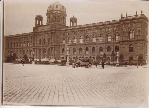 Antigua Fotografia Cachila En Museo De Viena Austria Wien