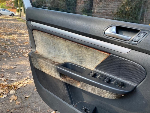 Imagen 9 de 9 de Vw Vento 2.5 Advance Aut 2009