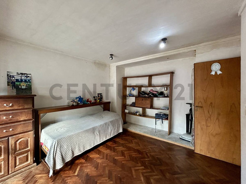 Venta | Casa Con Frente De Local En Rosario - Echesortu
