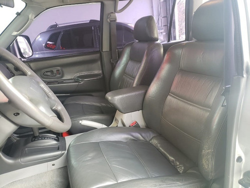 Mitsubishi Pajero Sport 3.0 V6 2002