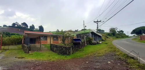 Imagen 6 de 11 de Terreno Con Casa Y Galeron En Venta