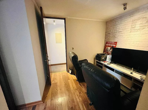 Departamento Con Buenos Espacios De 3d En La Dehesa Central