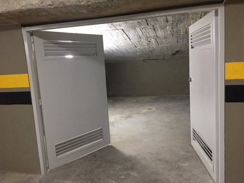 Imagen 18 de 24 de Bogota, Arriendo Oficina/consultorio