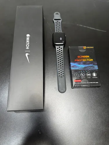 Apple Watch Series 7 Nike 45mm (excelente Estado) + Obsequio (Usado)