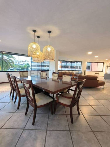 Conjunto Residencial Las Canoas Amplio Y Cómodo Apartamento De 5 Habitaciones