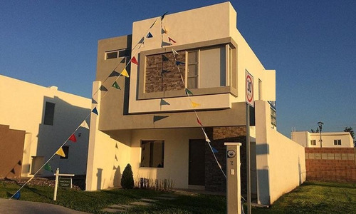 Imagen 1 de 7 de Casa En Venta En Villa Miguel Angel