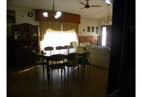 Imagen 7 de 14 de Casa En Lavezzari Al 150