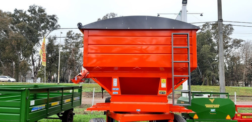 Imagen 2 de 3 de Tolva F/s Gimetal Ac 14000