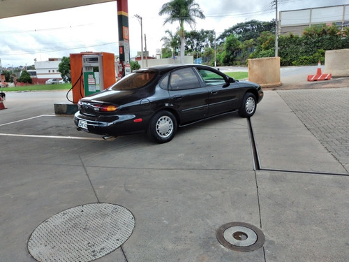 Ford Taurus