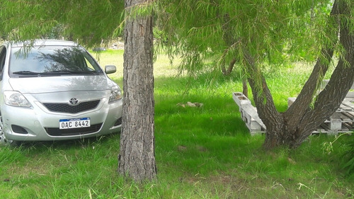 Toyota Yaris 1.5 Sedan Premium 5vel Aa Ee Ra Mt 2011