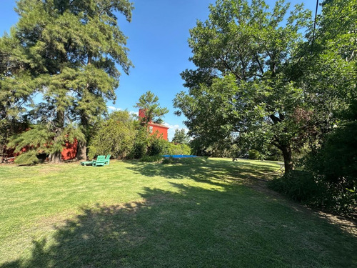 Venta. Fisherton. San Eduardo. Casa 3 Dormitorios. Terreno 1032 M2. Super Forestado. Retasado