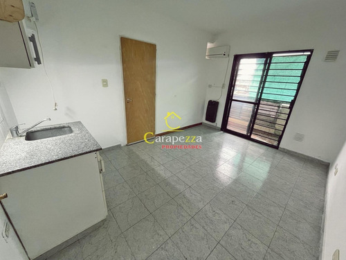 Imagen 5 de 14 de Departamento 2 Amb En Venta, En Martin Coronado