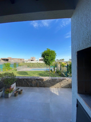 Imagen 12 de 27 de Venta Casa B° Palmares Valley