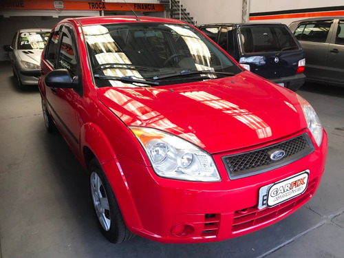Ford Fiesta Sedan