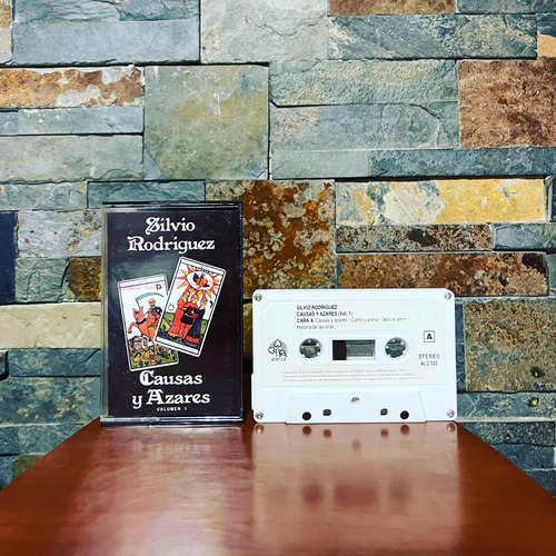 Cassette Silvio Rodríguez  Causas Y Azares Vol. 1