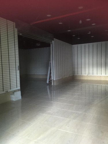 Local Comercial En Arriendo En Las Condes