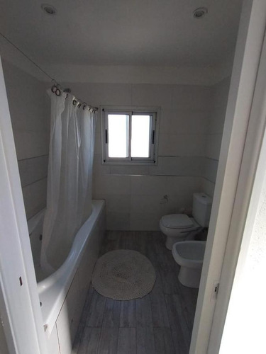 Casa En Venta - 3 Dormitorios 2 Baños - Cocheras - 170mts2 - Altos De Hudson Ii, Hudson