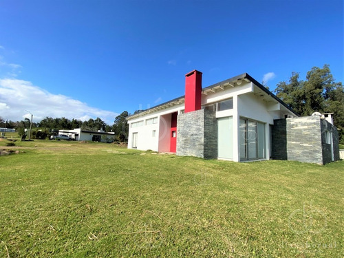 Imagen 22 de 26 de Moderna Casa Con Piscina En Barrio Privado Verde Mora, Punta Del Este