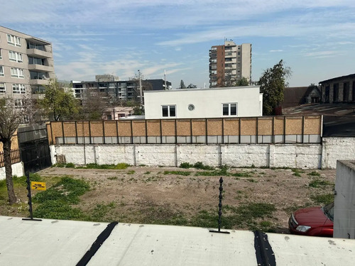 Terreno En Barrio Italia