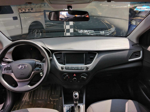 Imagen 11 de 14 de Hyundai Accent 1.6 Gl Mid Aut Ac 2019