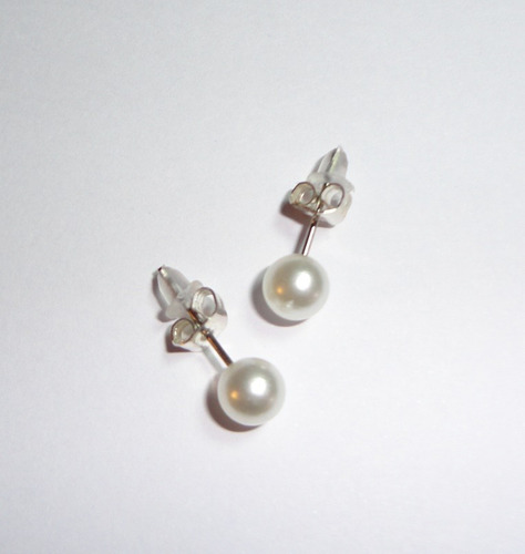 Hermosos Aretes De Perlas Simuladas Color Blanco