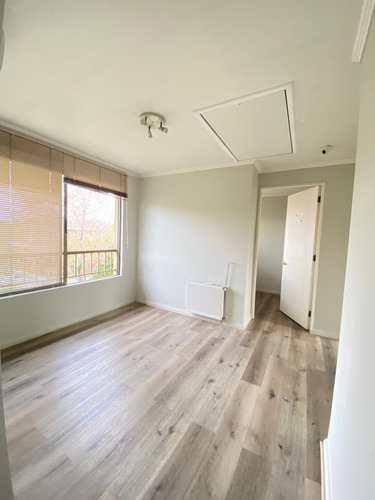 Acogedora Casa En Barrio Residencial, Con Acceso Controlado.