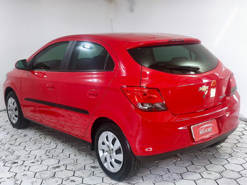 Imagem 9 de 15 de Onix 1.4 Lt 2015 Automatico Unico Dono