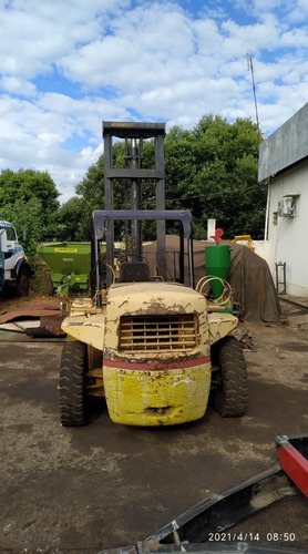 Empilhadeira Hyster H150j Capacidade 7 Toneladas