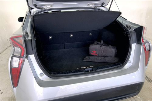 Toyota Prius 2017