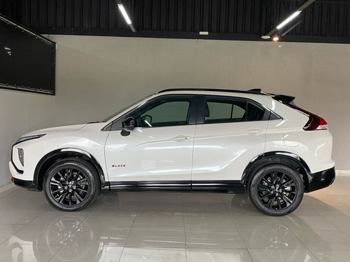 Mitsubishi Eclipse Cross 1.5 Hpe Black Turbo Cvt 5P