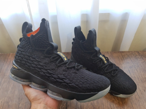 lebron xv negras